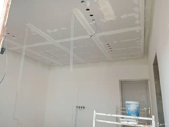 صبغ ديكور بلاط مساح مباني ابواب تكسير ترميم منزلي 0