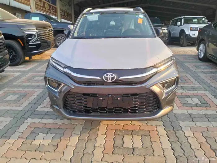 تويوتا اوربان كروزر فل كامل GLX موديل 2026 سعودي 2