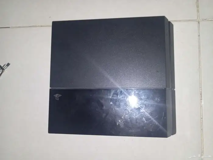 سوني فور للبيع بدون ملحقات ون تيرا 1