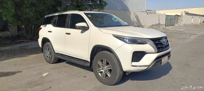 Toyota Fortuner 0