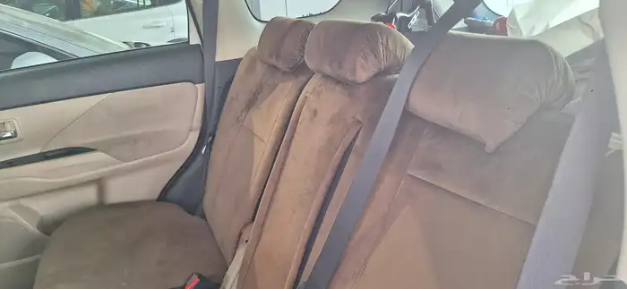 أوتلاندر نص فل 2015 8