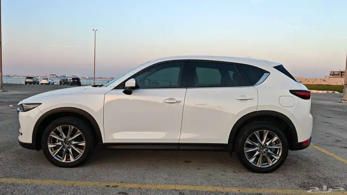 مازاد CX-5 موديل 2021 فل كامل أعلى فئة . 5
