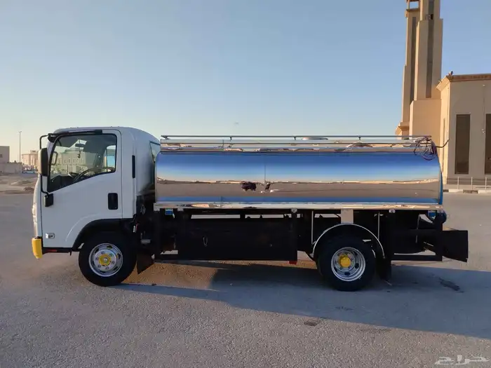 ايسوزو وايت ماء شبه وكاله 2