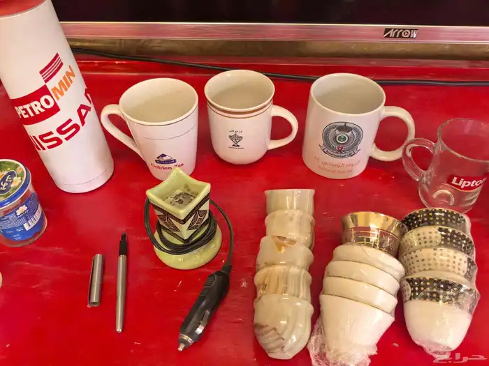 مجموعة كأسات شعارات متعدده للشاهي والمناسبات 3