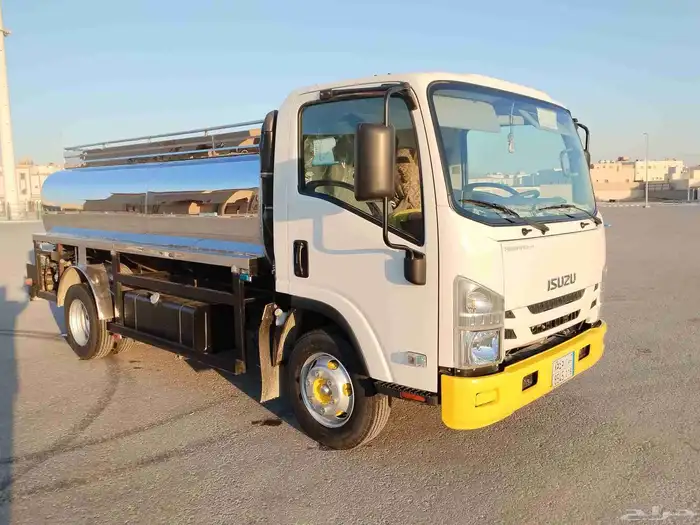 ايسوزو وايت ماء شبه وكاله 9