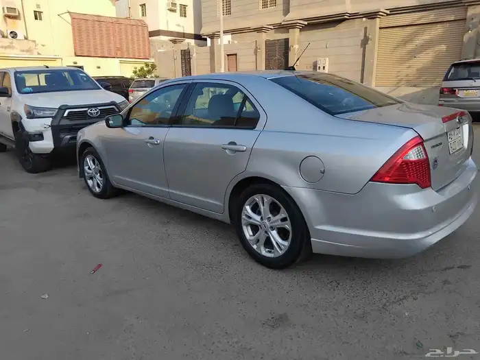 فورد فيوجن 2012 18