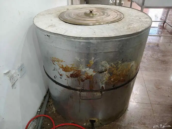 للبيع اغراض بوفية جديد استخدام شهر فقط 9