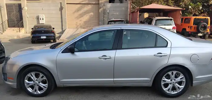 فورد فيوجن 2012 7