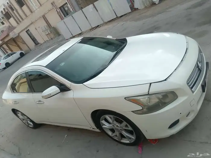 نيسان مكسيما نضيف السياره تشكي من تنضيف بخخات وحساس شكمان وخ 5