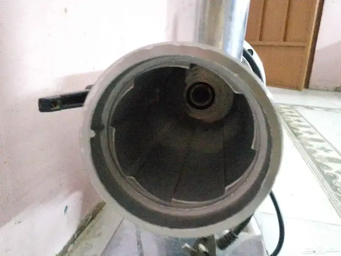 فرامه لحم او بواقي بكامل عدته مستخدم نظيف جدا للبيع ع السوم 1