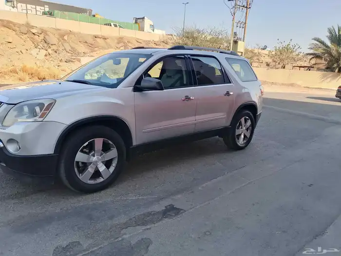 جمس اكاديا 2011 2