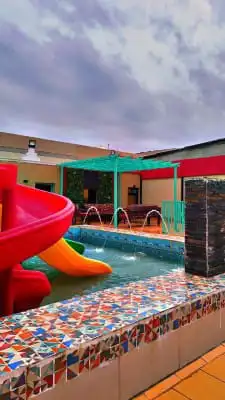 شاليهات جدة العاب ماءيه عرض 350 3