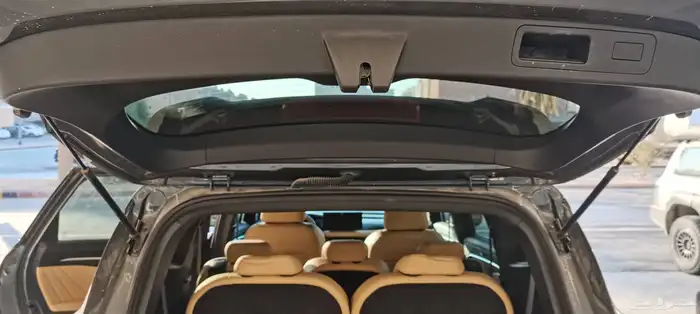 جيلي أوكافانجو جي كي 2024 بحالة الوكالة بالكامل 18