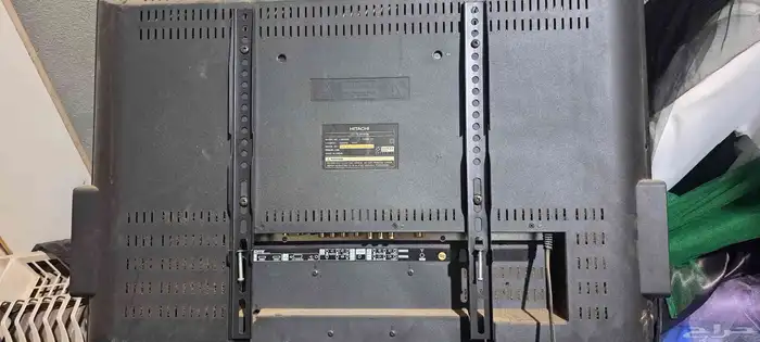 شاشه 32بوصه معى سيفر ثلاجه كلشي سليم مستخدم نضيف 4