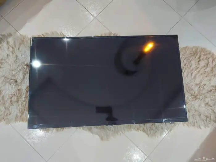 للبيع تلفزيون SAMSUNG 40 بوصة - نظيف جد ا 0