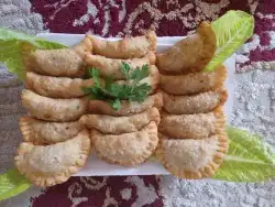 يوجد لدينا اكلات سوريا شقل بيت 8