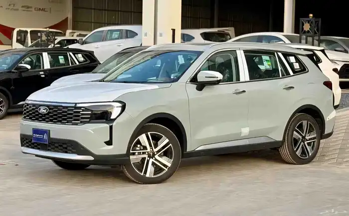 فورد تريتوري 2026 تيتانيوم ( لا تفوتك خدماتنا ) 3