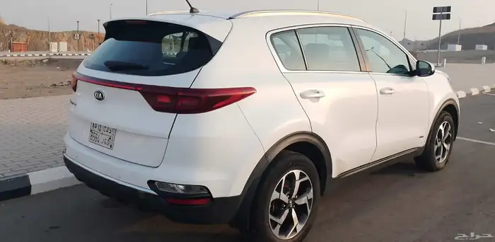 سبورتاج كيا 2020 لون أبيض 5