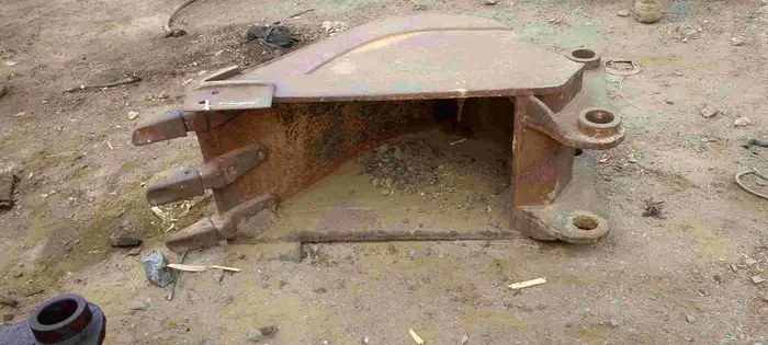 2 بكتات بوكلين مقاس 80 2