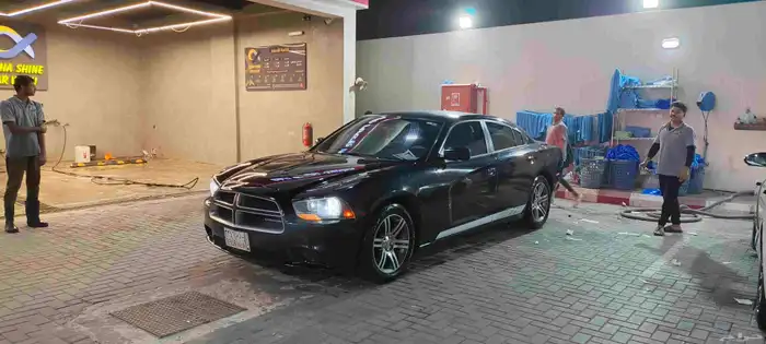 دوج تشارجر 2012 حجم الماكينه 6 سلندر 2