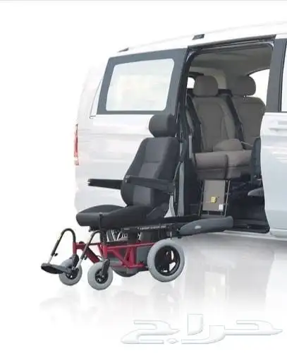 كرسي سيارة متحرك كهربائي ل كبار السن و احتياجات خاصة و الهمم 0