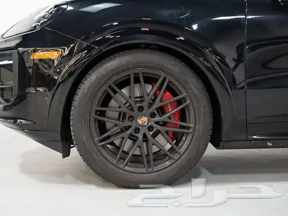 Porsche Cayenne Coupe Gts 2025 شبه جديد 9