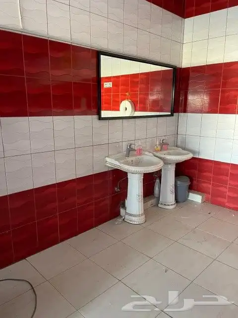 مطعم جاهز بي المعدات لي الايجار 6