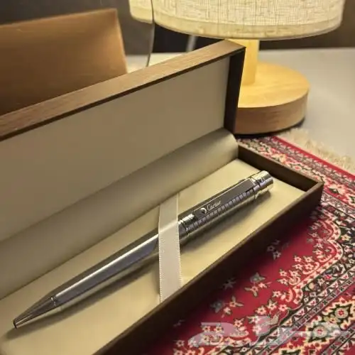 ساعة واقلام كارتير طبق الاصلل 1