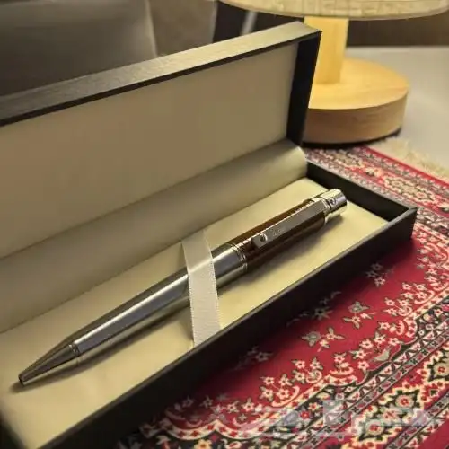 ساعة واقلام كارتير طبق الاصلل 4