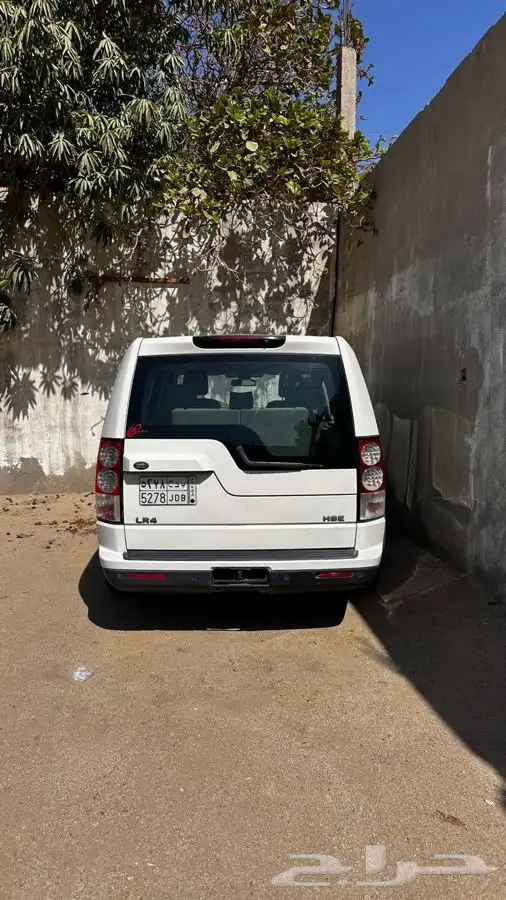 جيب لاندروفر LR4 6 سلندر موديل 2010 1