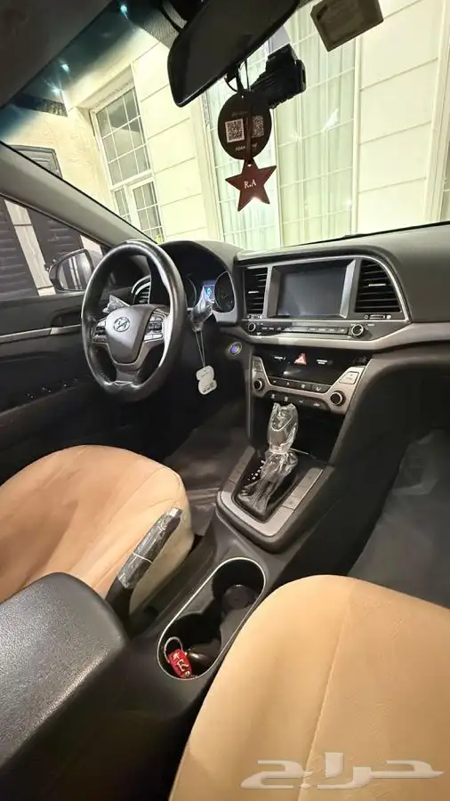 النترا افانتي ديزل لوح دبي 14