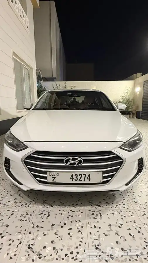 النترا افانتي ديزل لوح دبي 1