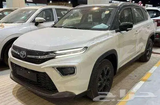 تتوفر فئات تويوتا اوروبان اصفار لمبيعات البنوك بأقل ربح 0.35 7