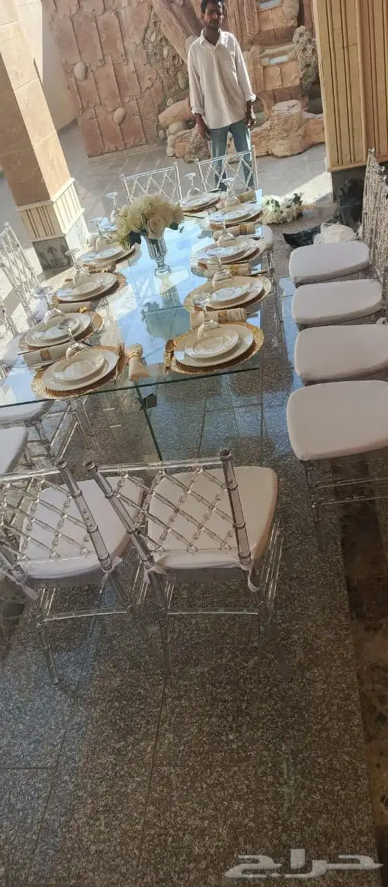 تأجير كراسي طاولات طعام بأنواعها زجاج مستطيلة ودئريه وخشب 5