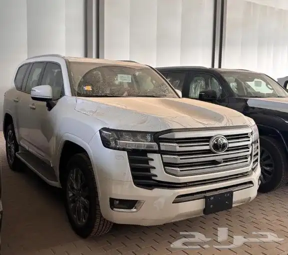 لاندكروزر2025 تقسيط أو دفعتين 50 50 0