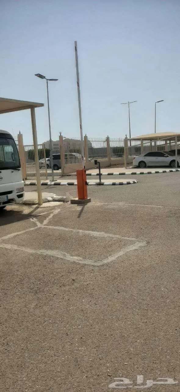 بواية مواقف السيارات بوابة الكترونية ذراع عمود بوابة سيارات 1