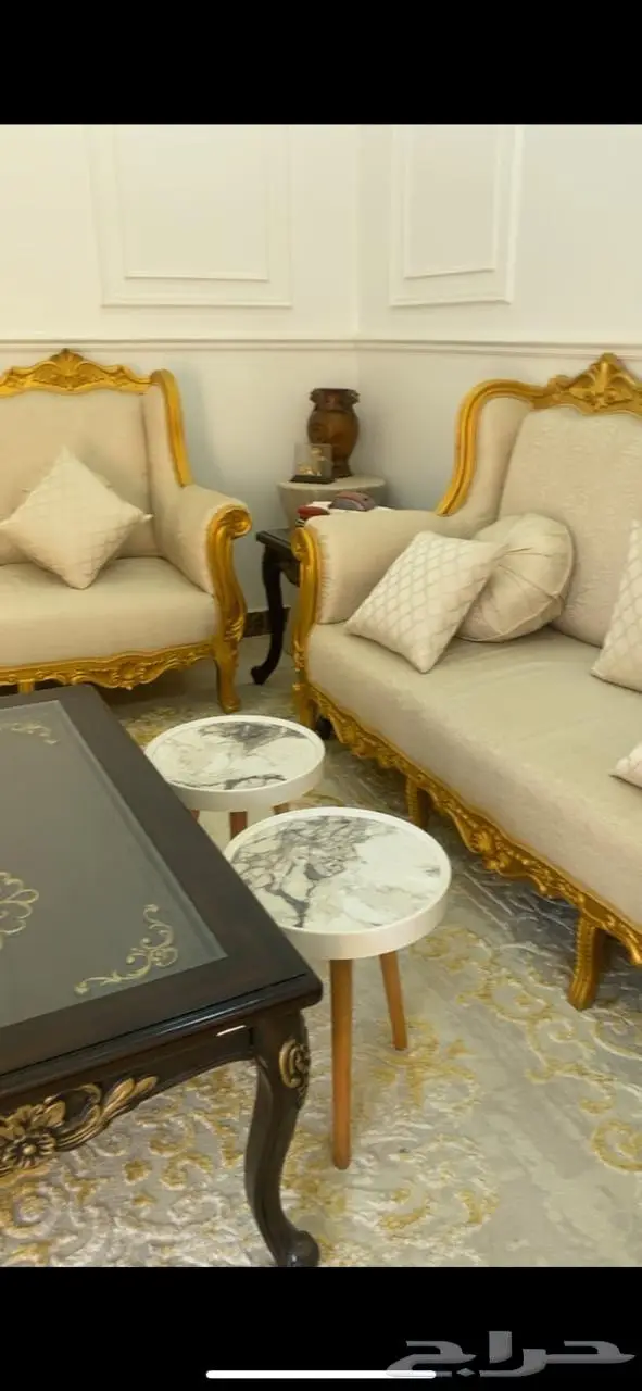 كنب للبيع المبلغ المطلوب 3500ريال 0