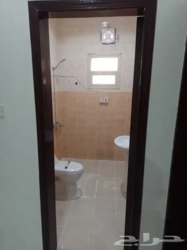 للايجار شقتين عوائل بالنسيم الشرقي بالصفوة راكب مكيفات ومطبخ 1