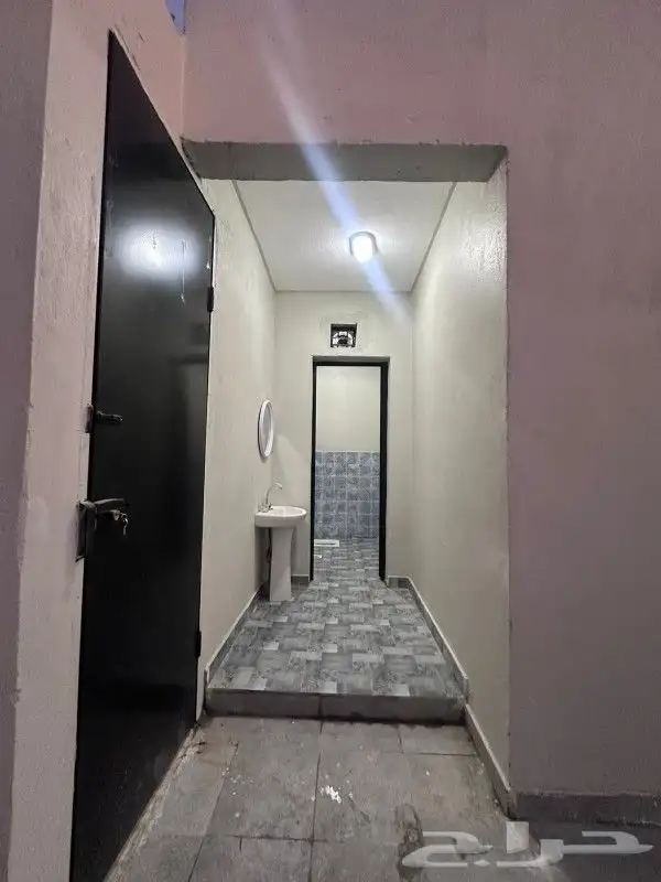 استراحة جديدة للايجار في حي الرمال 2