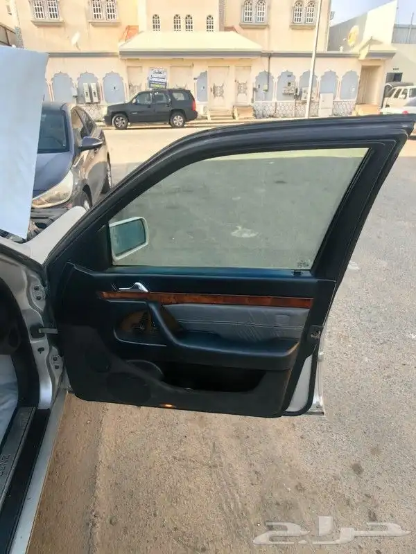 مرسيدس حجم 600 مديل 98 8