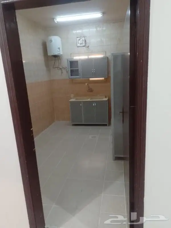 للايجار شقتين عوائل بالنسيم الشرقي بالصفوة راكب مكيفات ومطبخ 2