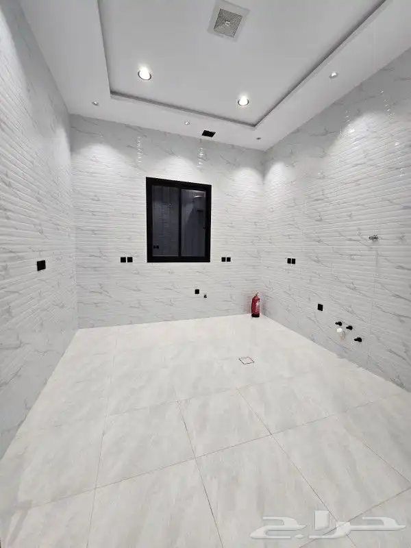 للبيع روف علوي مع ملحق تشطيب راقي مدخل سياره بالمحاله 700الف 11