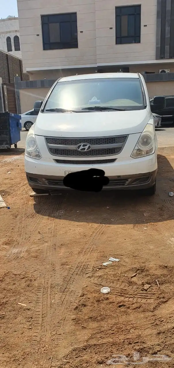 السلام عليكم اعرض لكم عرض باص H1موديل 2012 مكينه جربوكس شرط 0