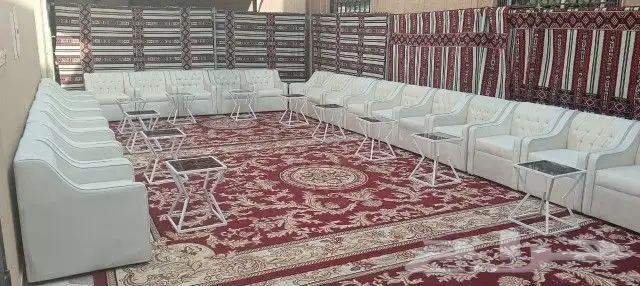 تاجير كنب في اي بي 1