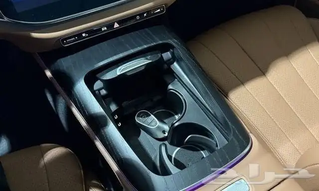 مرسيدس-بنز E220 2024 إستيراد كوريا - معرض العصيمي 7