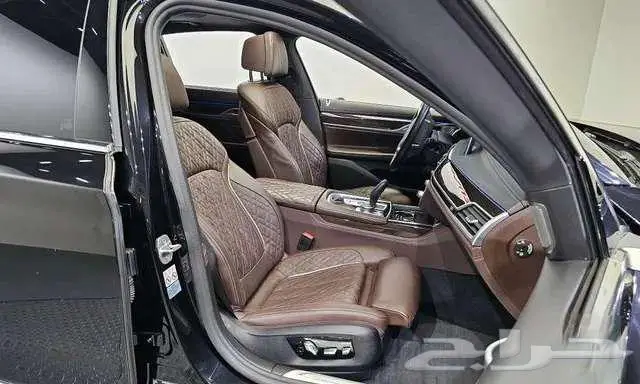 Bmw - 740i - 2021 12