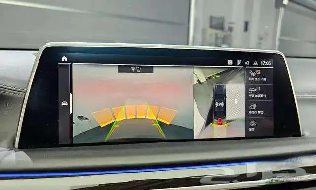 Bmw - 740i - 2021 15