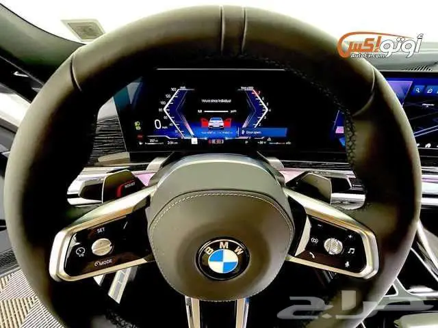 2025 بي إم دبليو 740i 10
