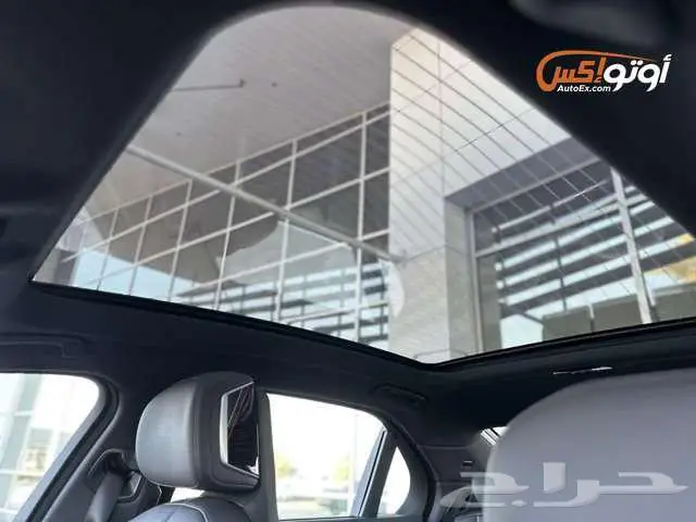 2025 بي إم دبليو 740i xDrive 8