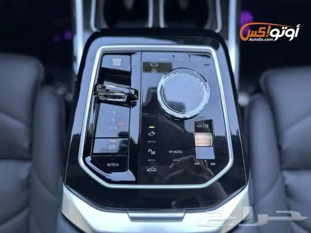 2025 بي إم دبليو 740i xDrive 13